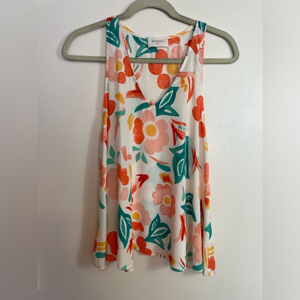 Everly Women's Bohemian Feminine Floral lightweight Tank Top in Medium